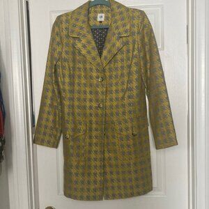 Cabi Regency Coat. Style 3491. New without tags. Beautiful Coat Size M